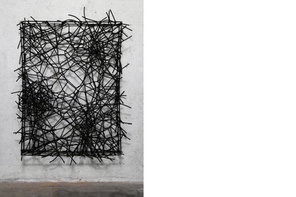  MELAS I, 2015, Stahl, Gummi, 160 x 120 x 15 cm